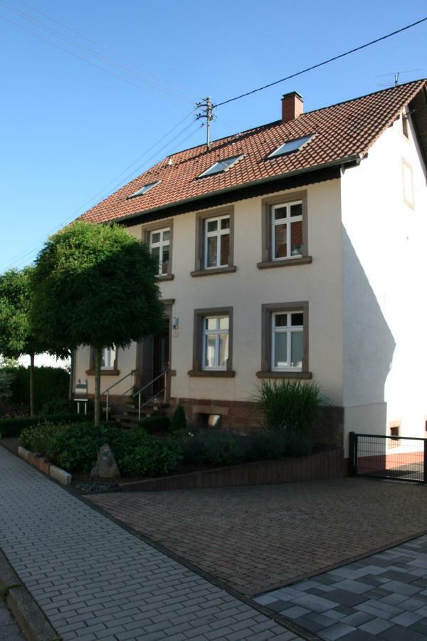 Ferienwohnung Atrium Niederlinxweiler Ngoại thất bức ảnh